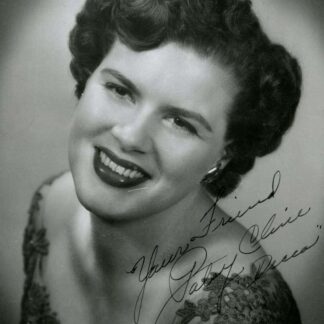 Patsy Cline 1957 par Unknown author — eBay item front & back, Domaine public, https://commons.wikimedia.org/w/index.php?curid=90440997