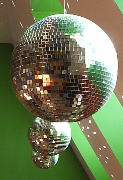 Boules de miroirs <span class="nowrap">• </span>LHG – Image 2